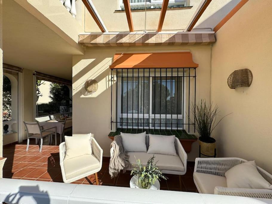 Nuevo Torrox Deluxe Beach & Piscina Exterior foto
