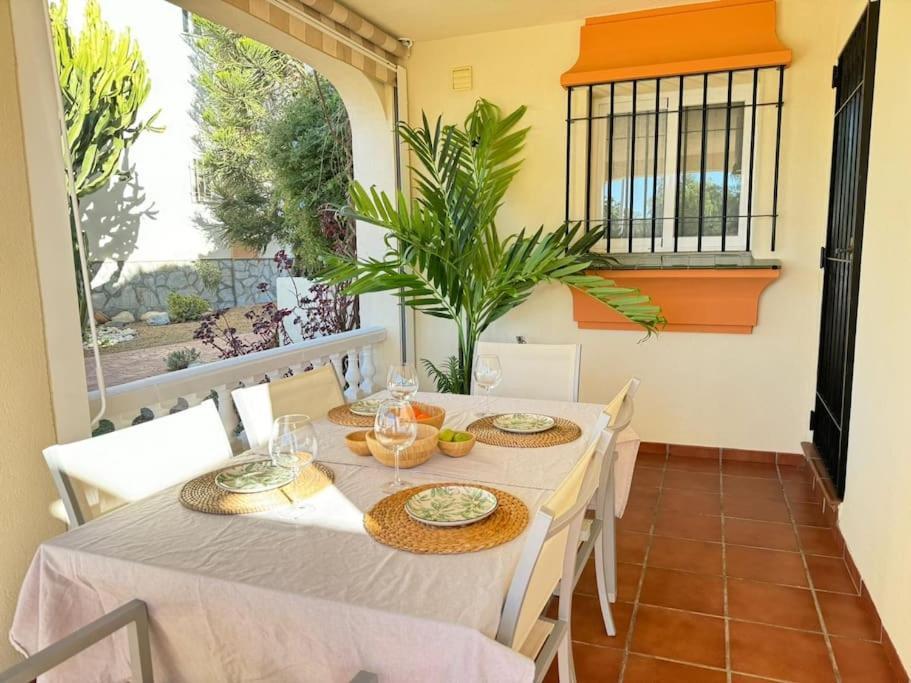 Nuevo Torrox Deluxe Beach & Piscina Exterior foto